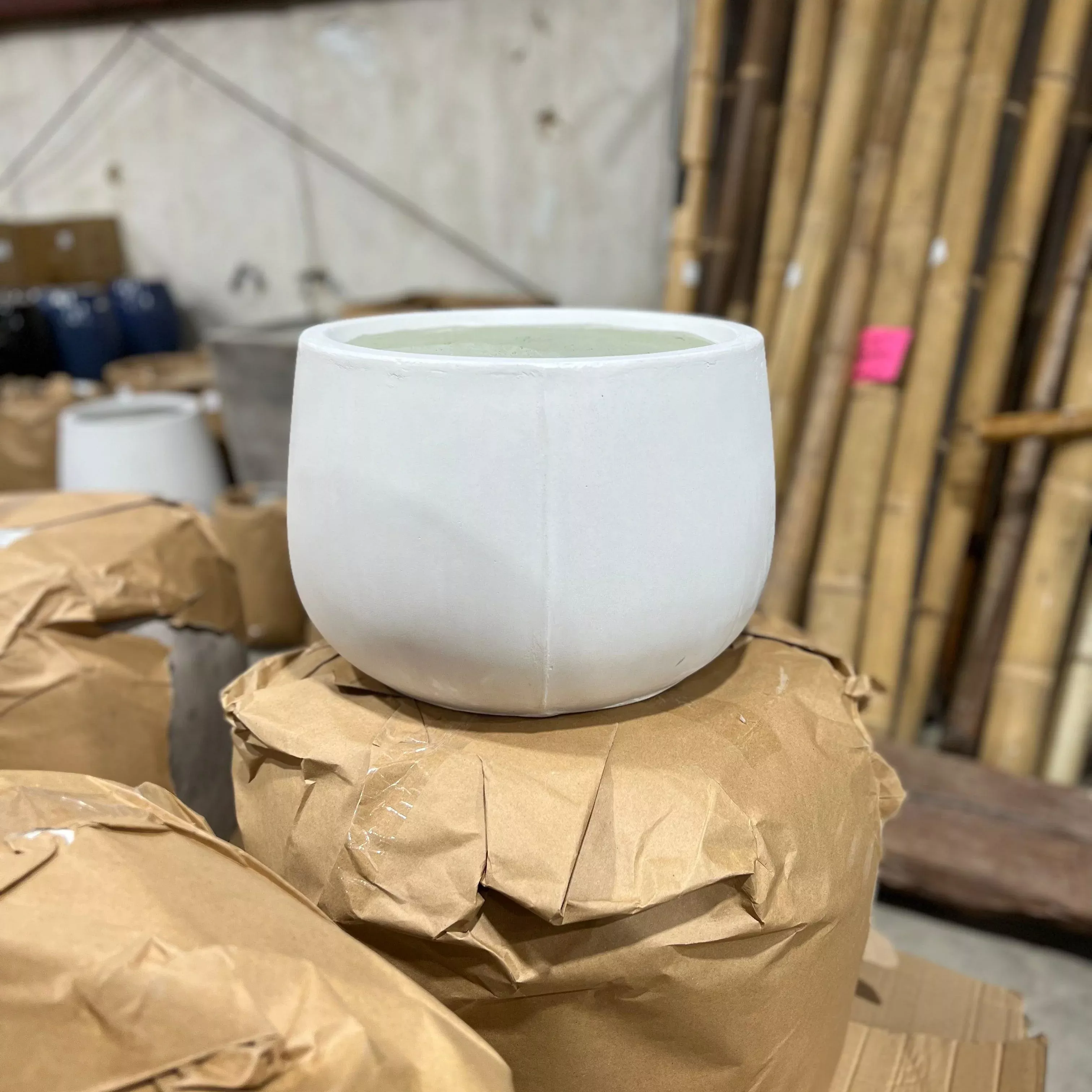 Fiberstone Nejra Planter