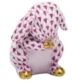 Herend Praying Bunny – Raspberry