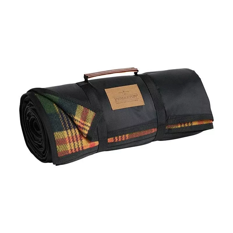 Pendleton Nylon Backed Roll-Up Blanket – Forest Park