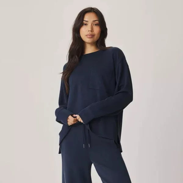 "Splendid" Scuba Soft Long Sleeve Top Navy